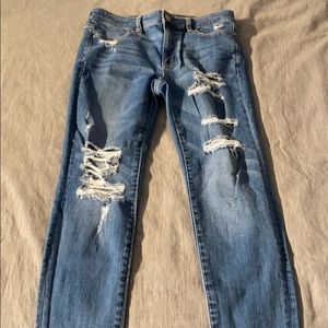 American Eagle High Rise Jeans